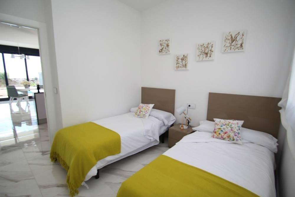 For sale of villa in San Miguel de Salinas