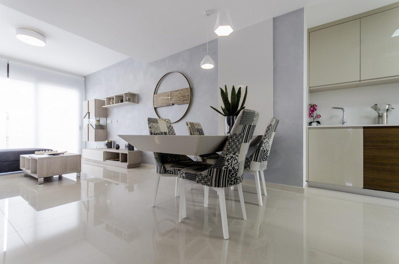 For sale of villa in San Miguel de Salinas