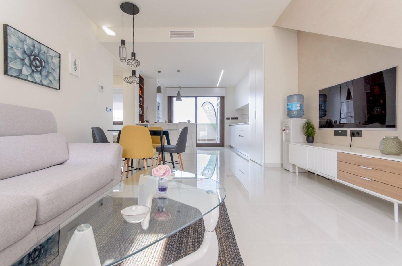 For sale of chalet in Torrevieja