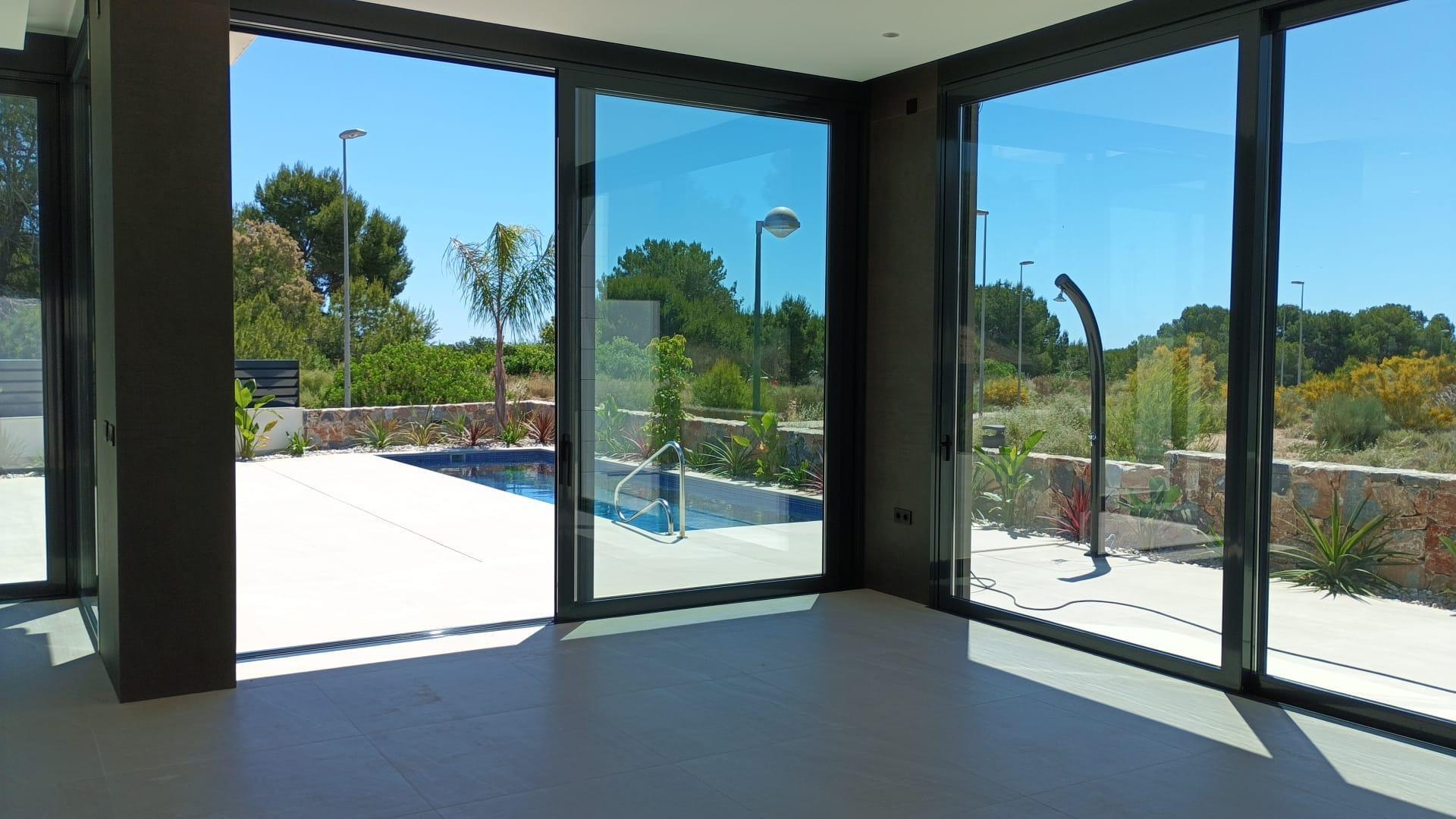 Venta de villa en Pilar de La Horadada