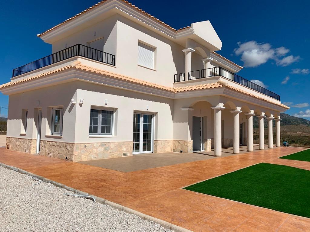 Venta de villa en Pinoso