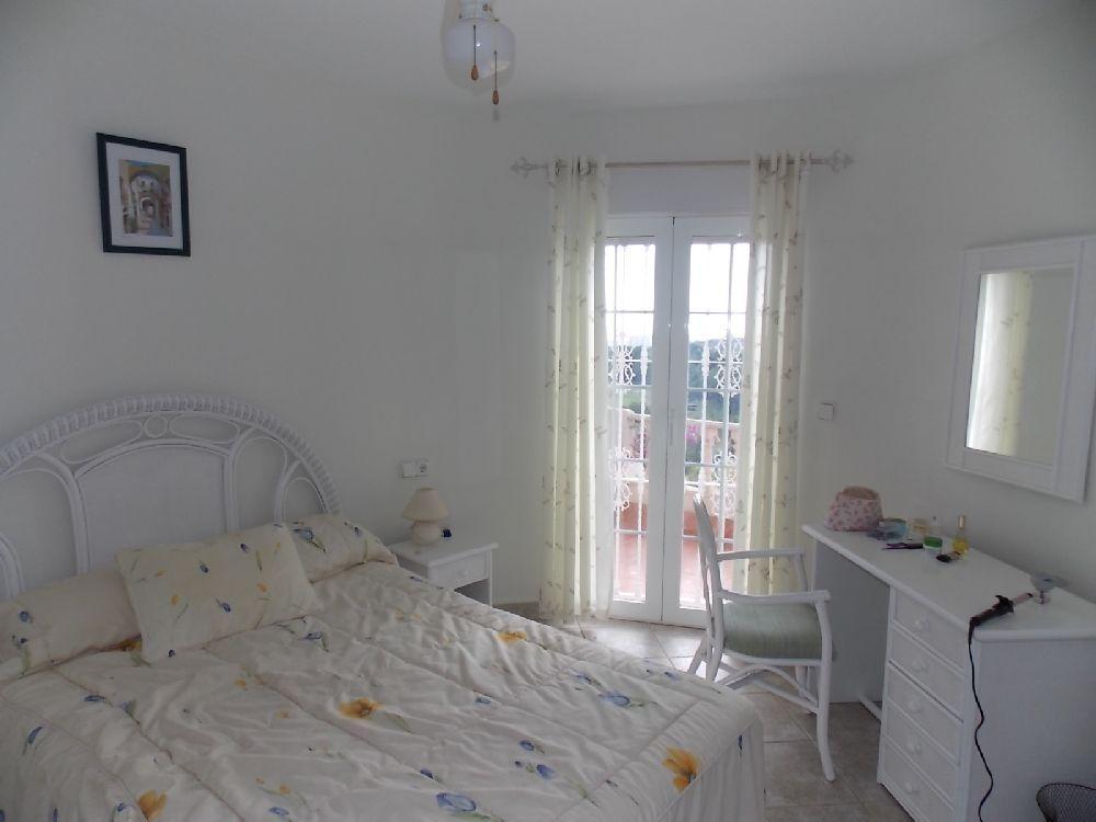 For sale of villa in Orihuela Costa