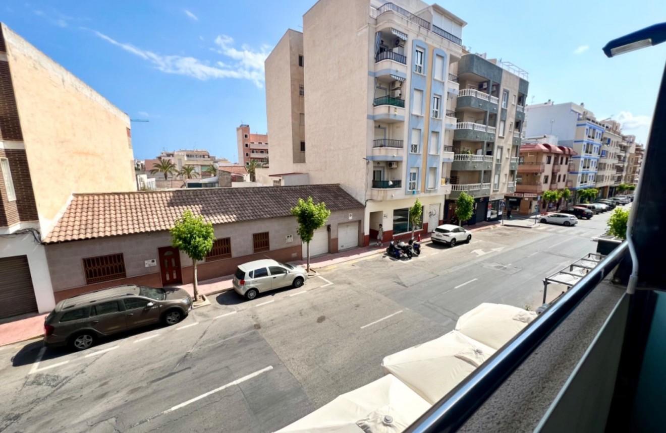 For sale of apartment in Torrevieja