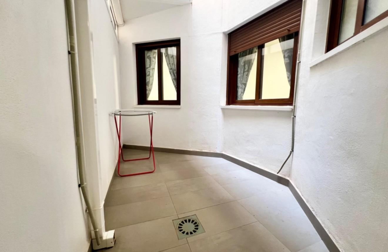 For sale of apartment in Torrevieja