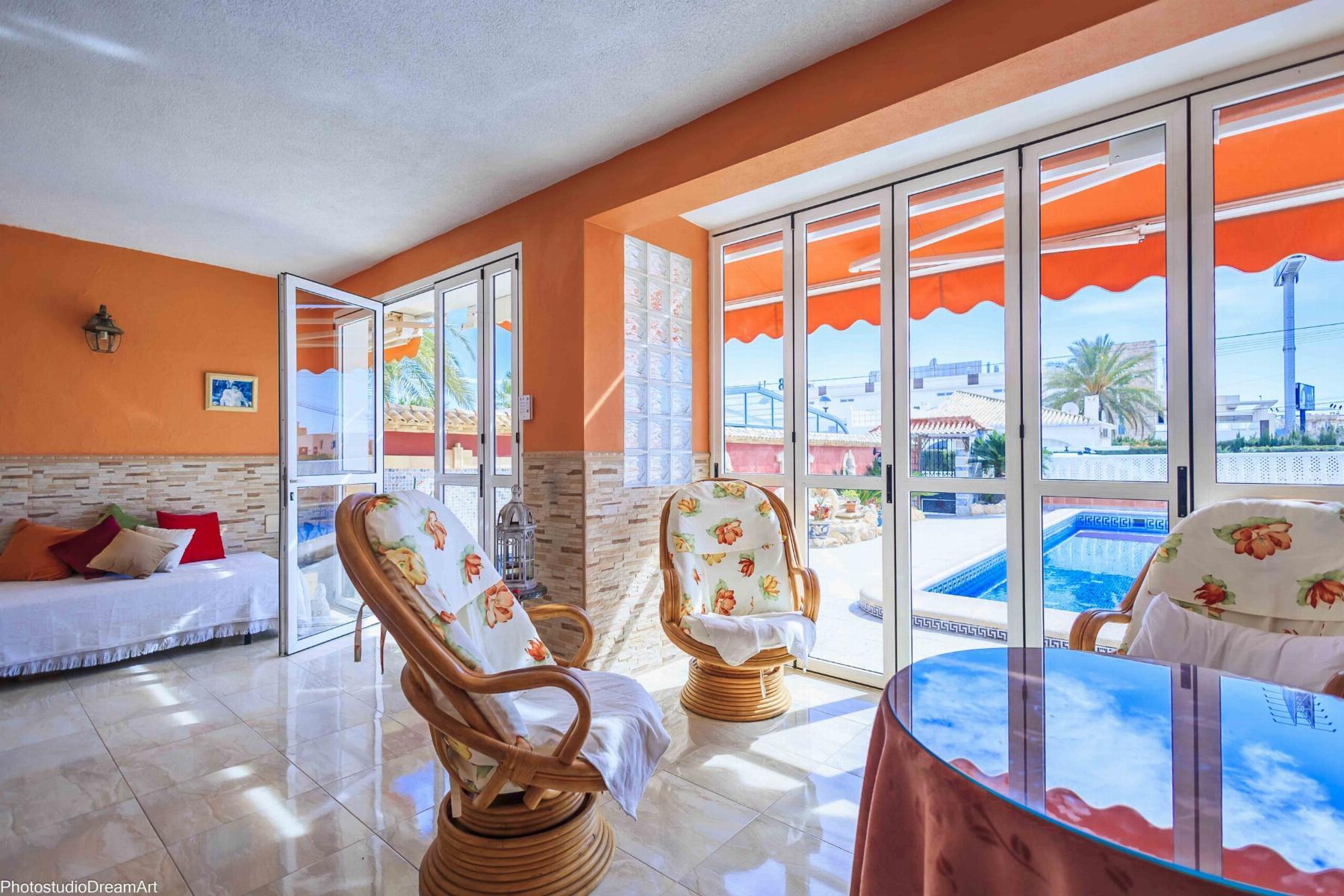 Venta de chalet en Orihuela Costa