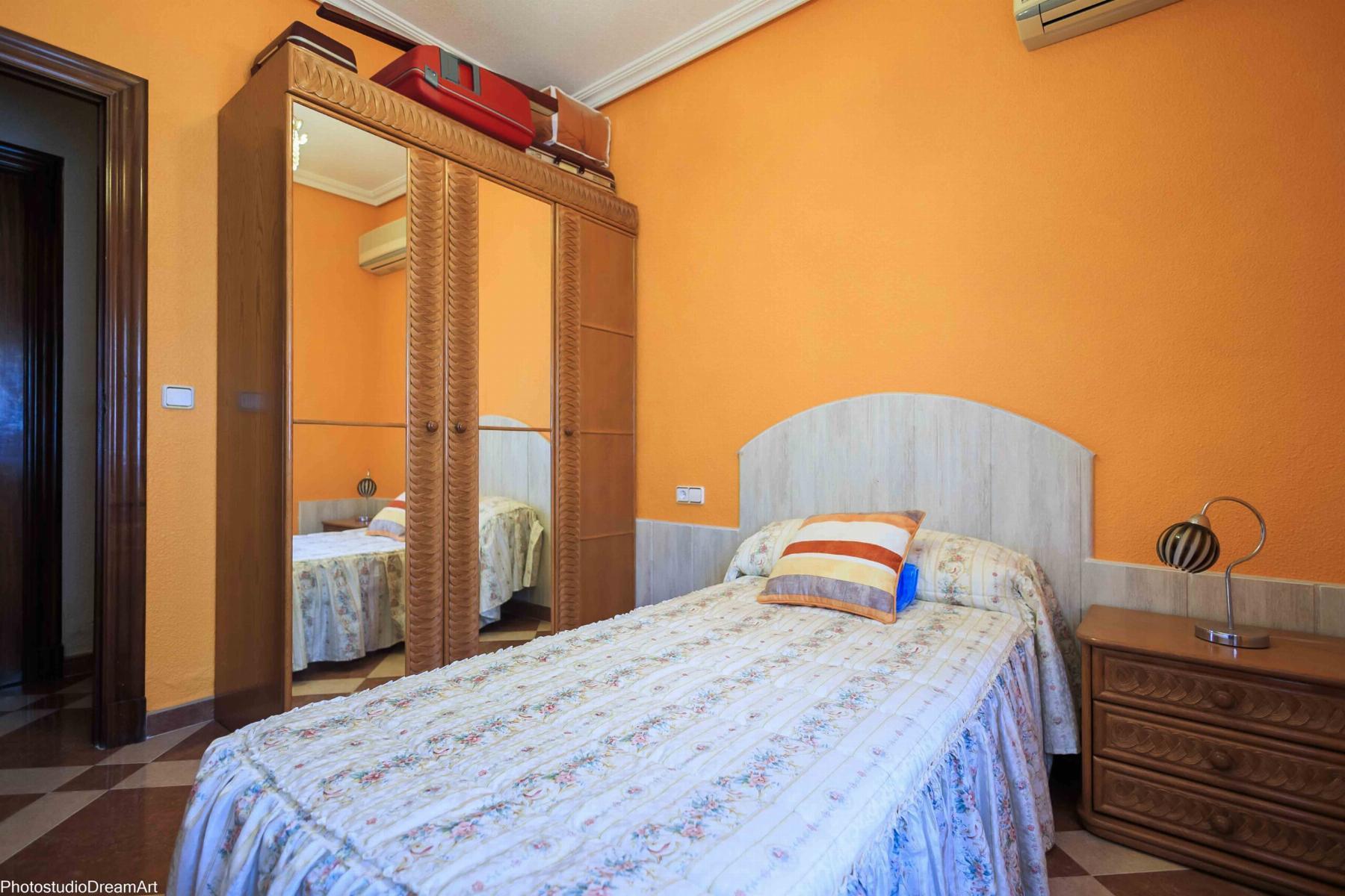 Venta de chalet en Orihuela Costa