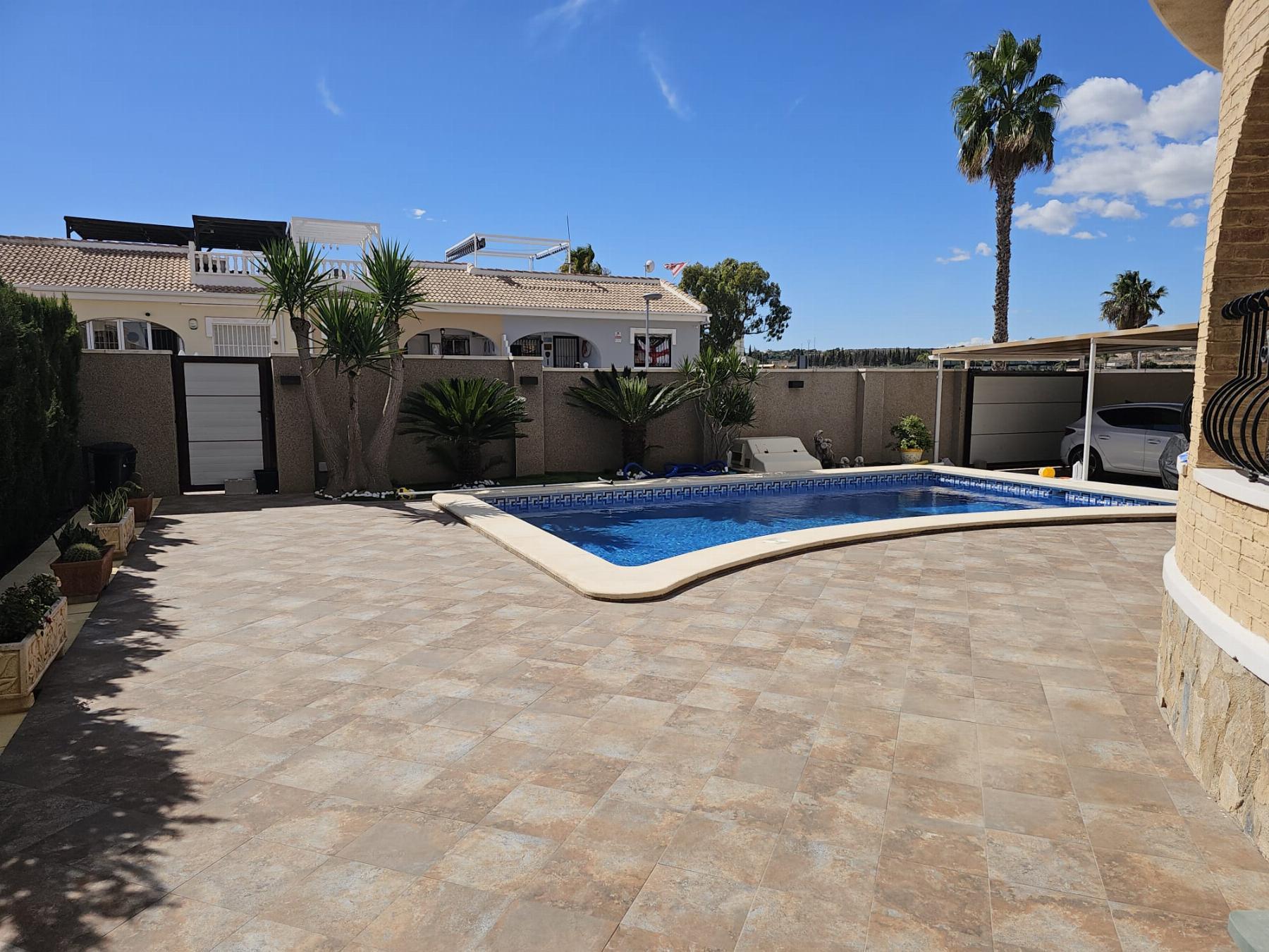 Venta de chalet en Benijófar