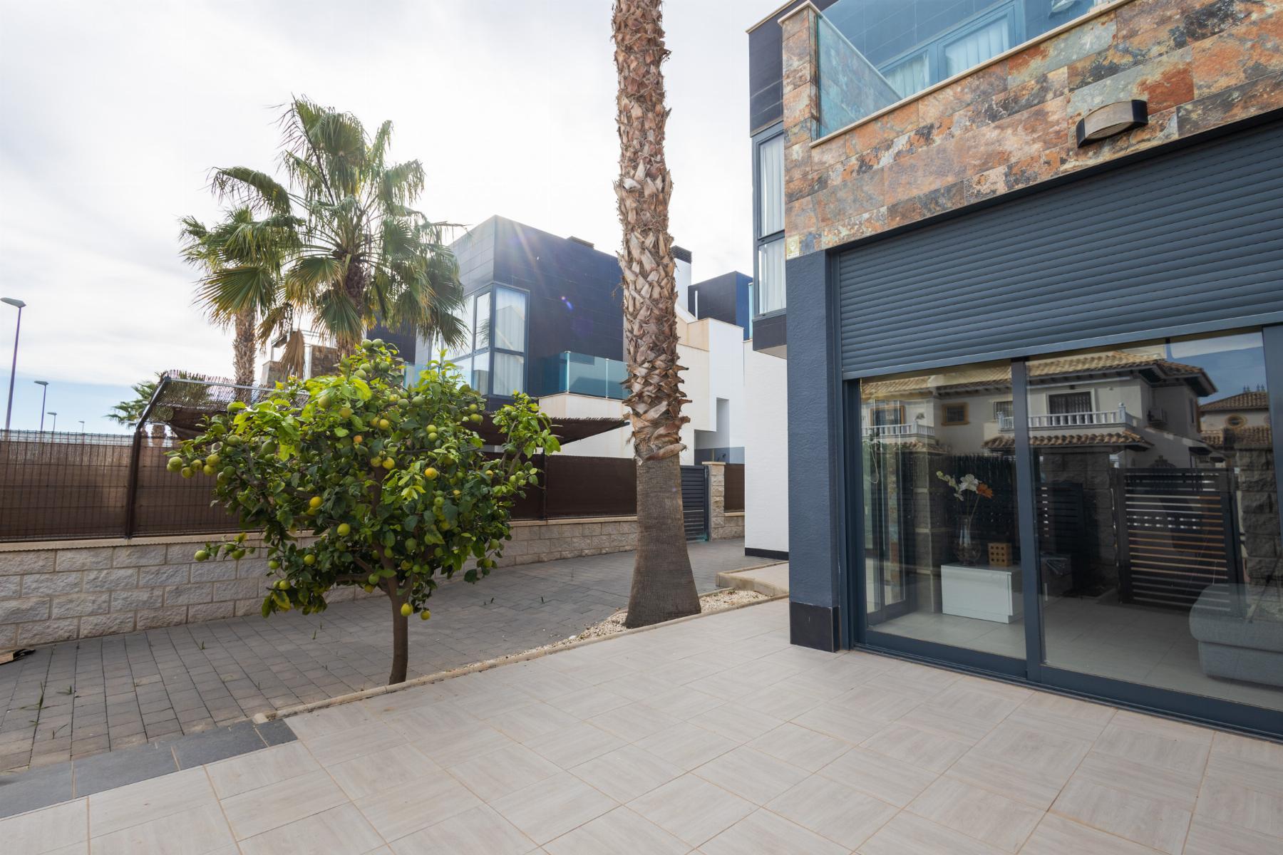 For sale of duplex in Orihuela Costa