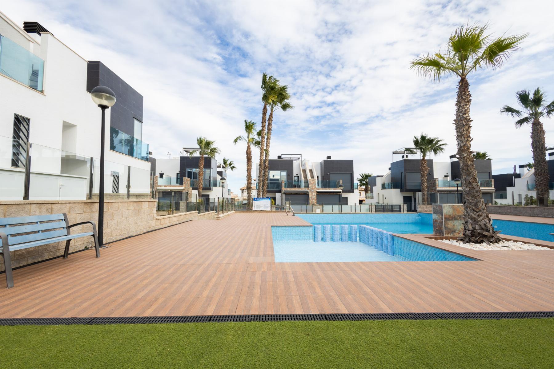 For sale of duplex in Orihuela Costa