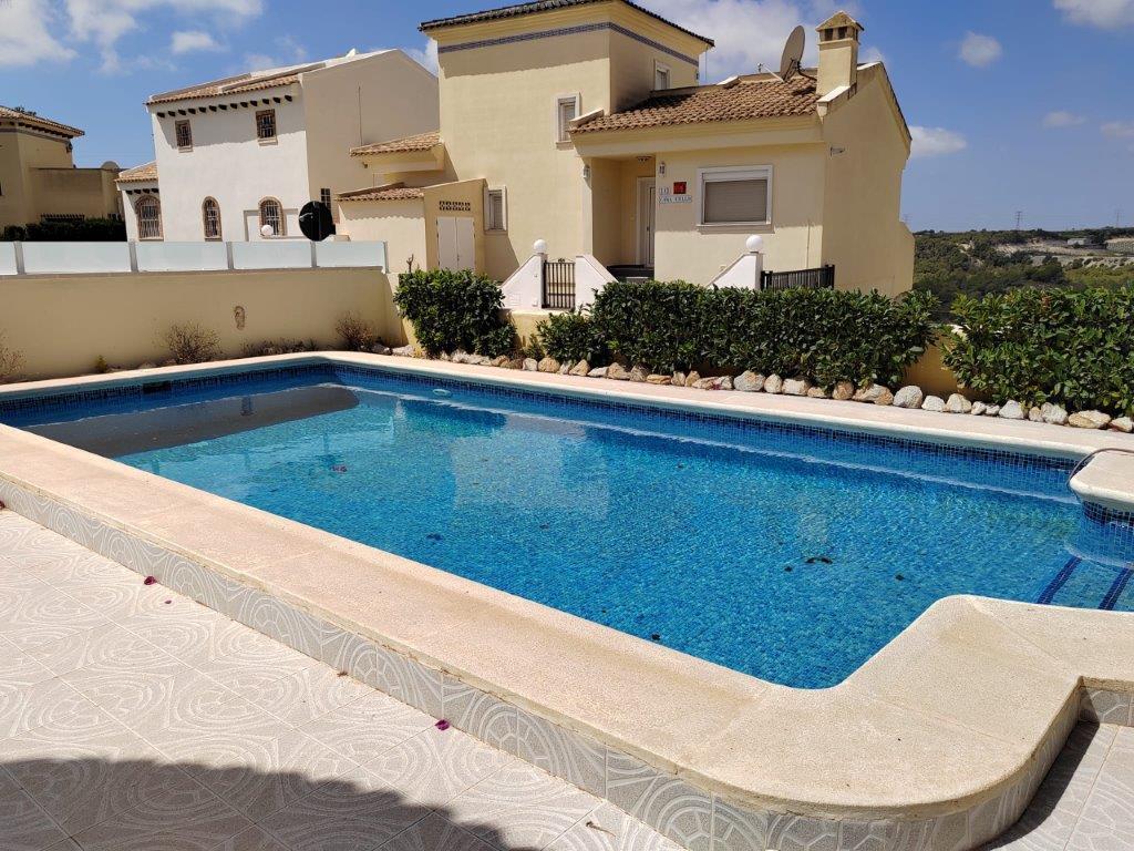 For sale of villa in Orihuela Costa