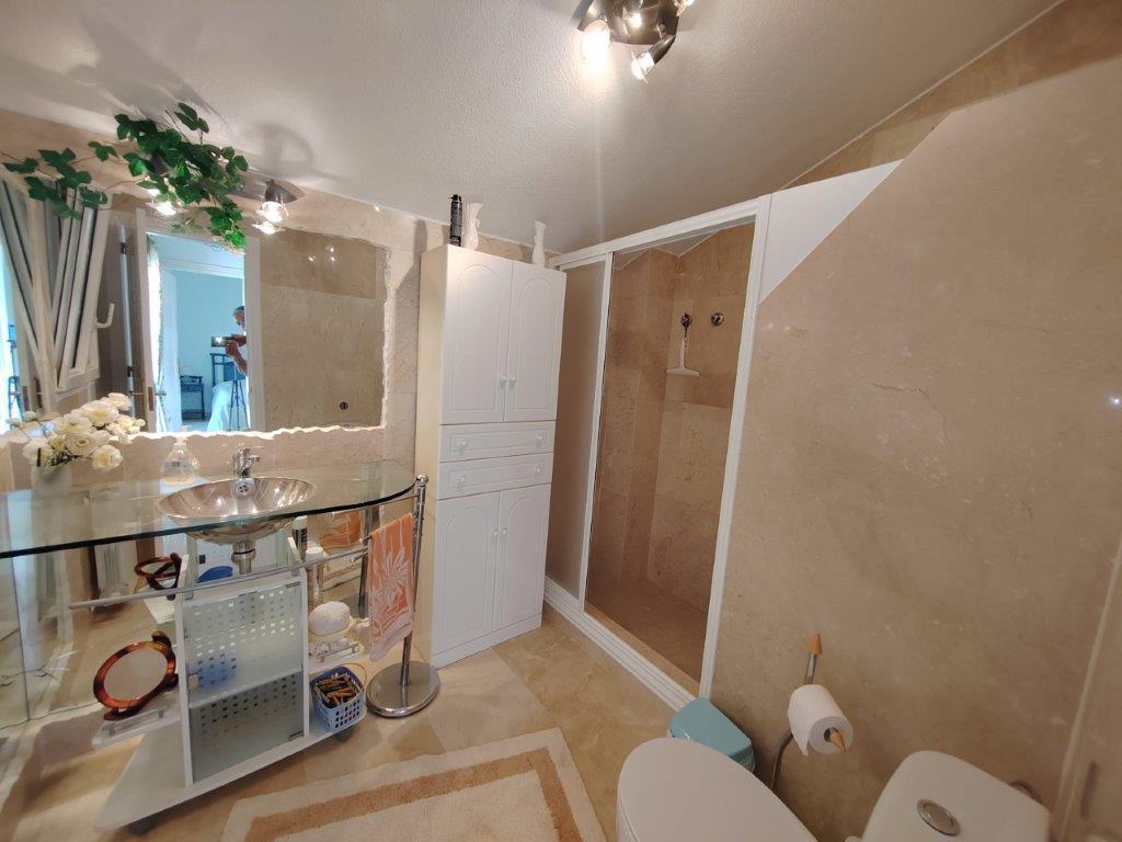 For sale of villa in Orihuela Costa