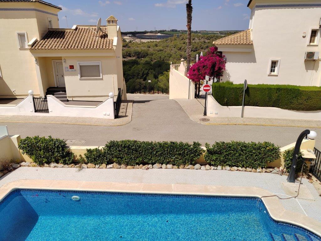 For sale of villa in Orihuela Costa