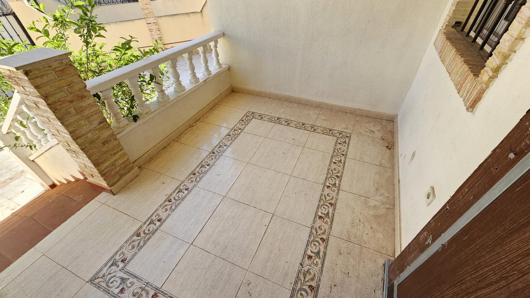 For sale of bungalow in Orihuela Costa