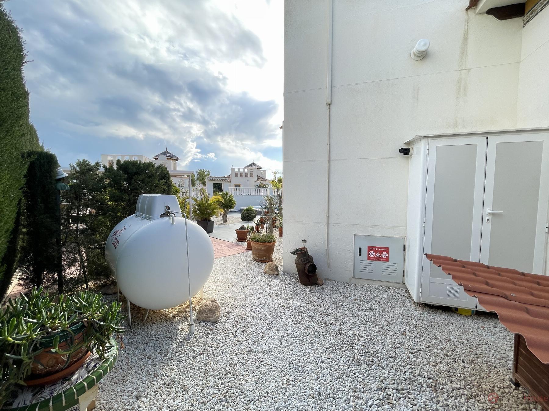 For sale of chalet in Orihuela Costa
