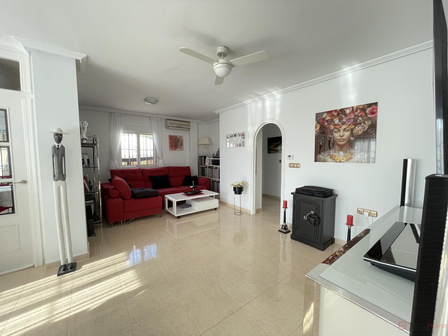 For sale of chalet in Orihuela Costa