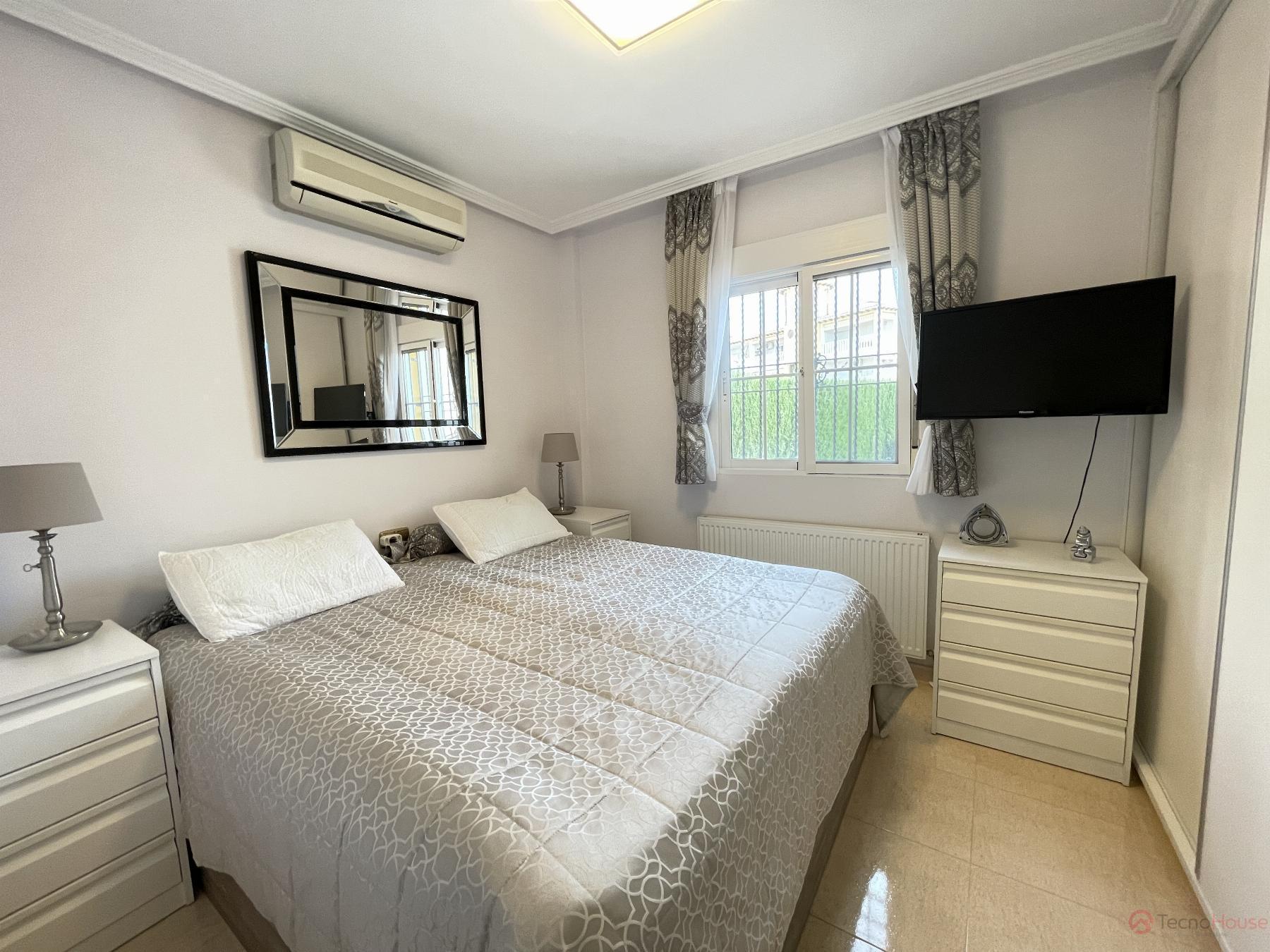 For sale of chalet in Orihuela Costa