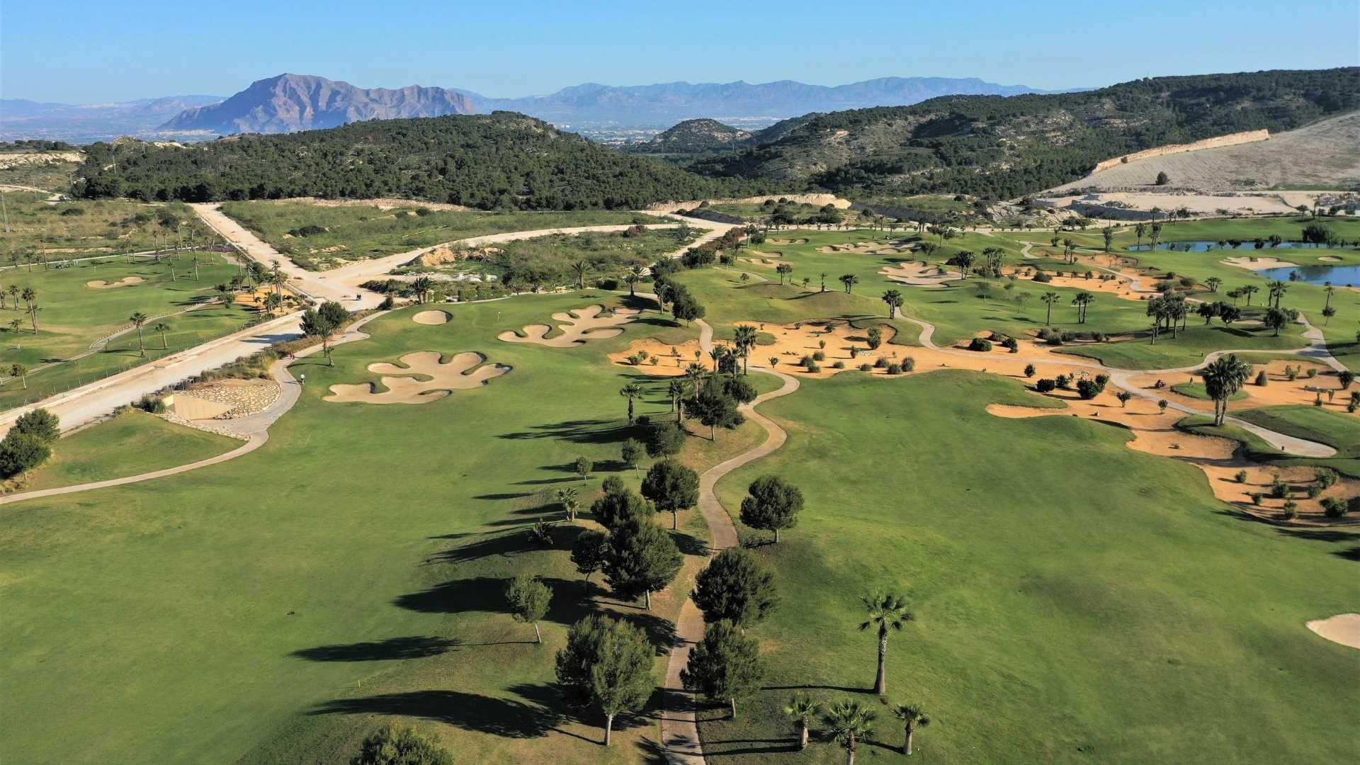 Venta de villa en Orihuela