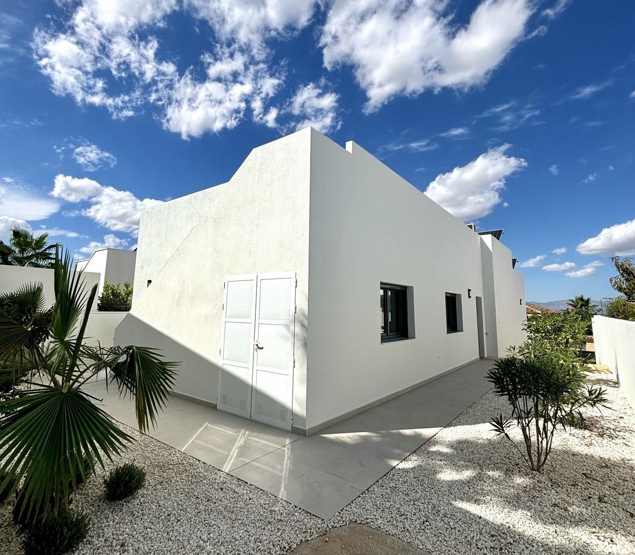 For sale of villa in Benijofar