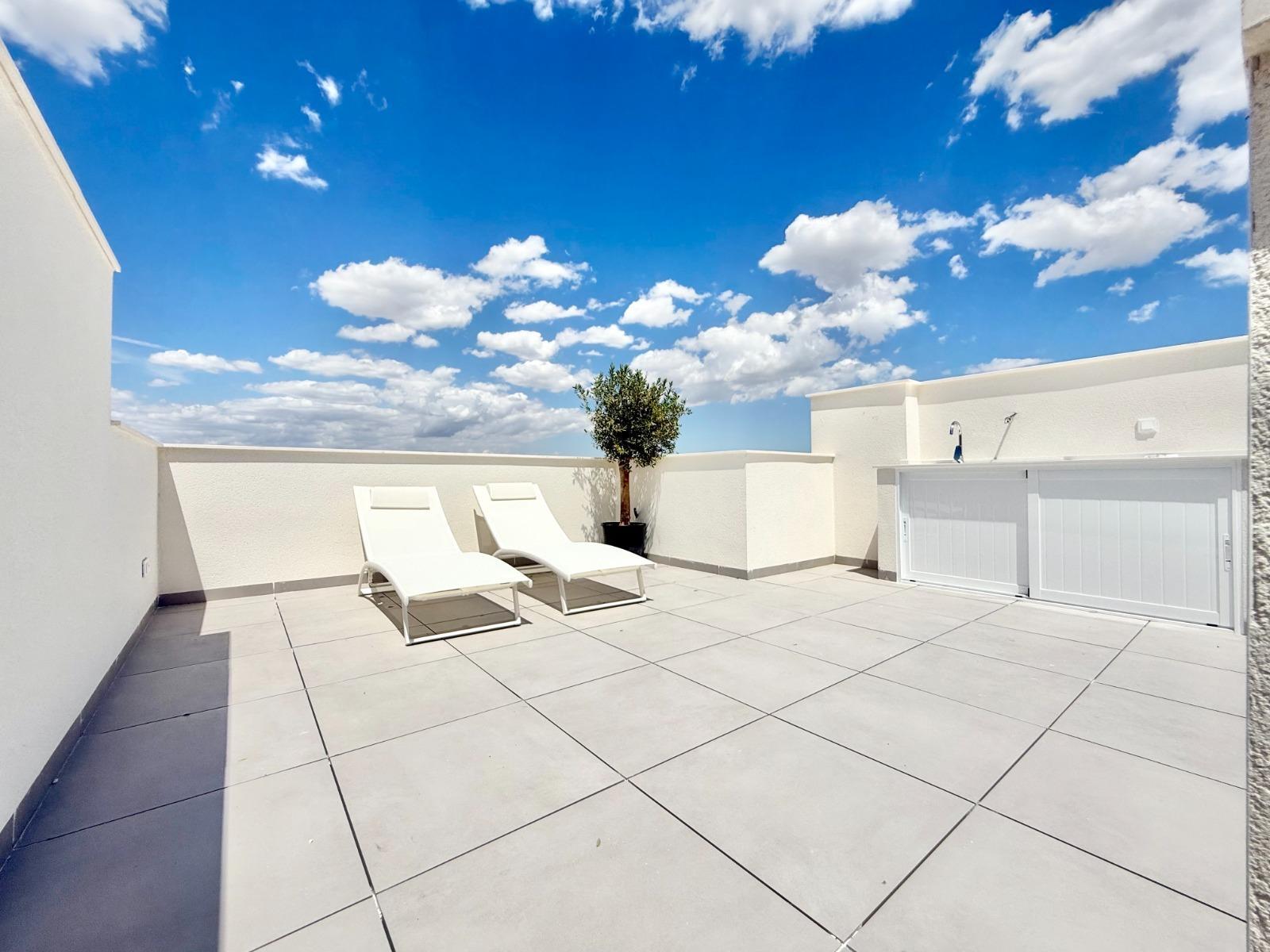 For sale of flat in Cox