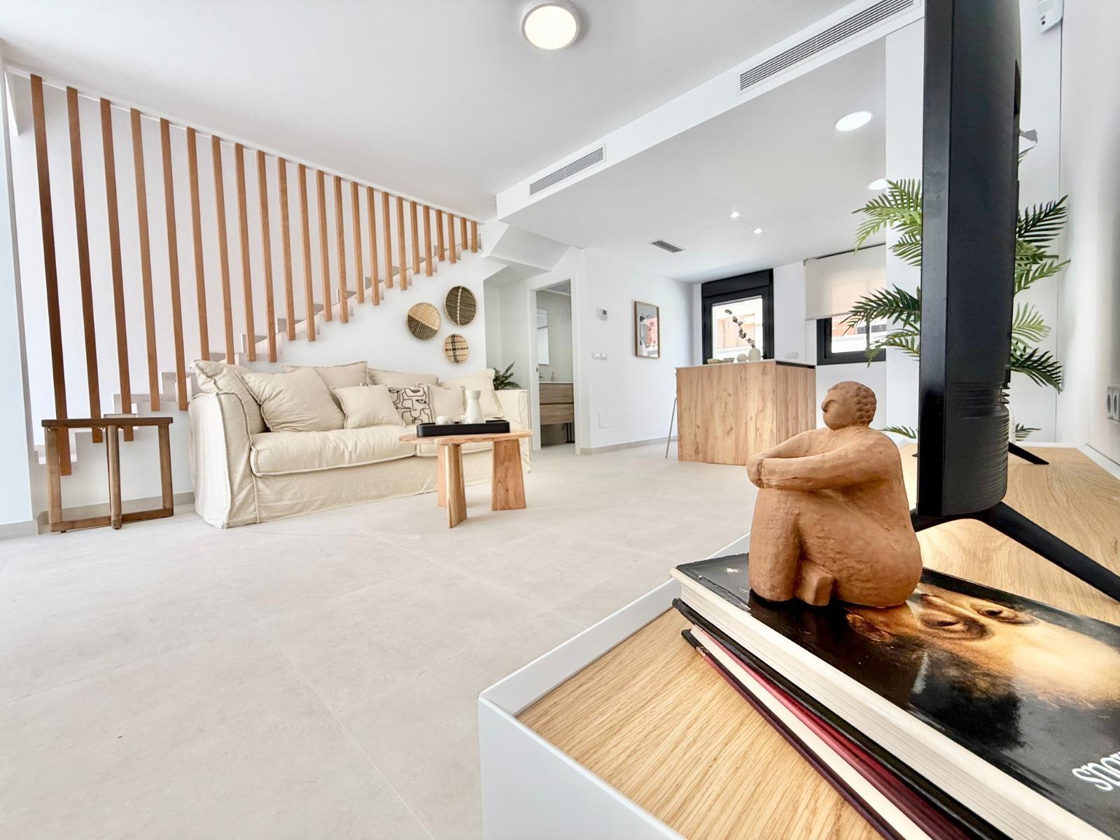 For sale of flat in Cox