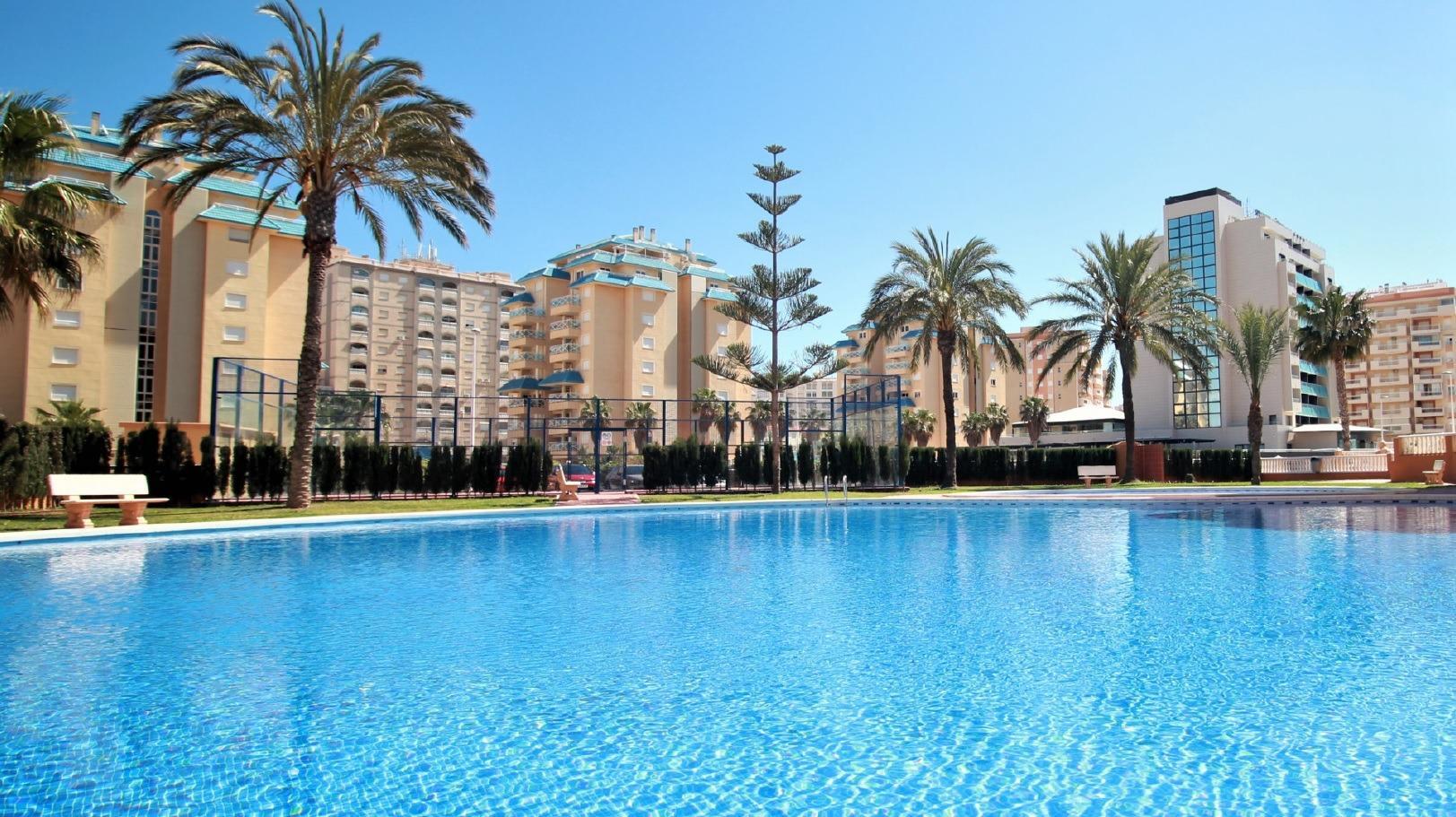For sale of apartment in La Manga del Mar Menor
