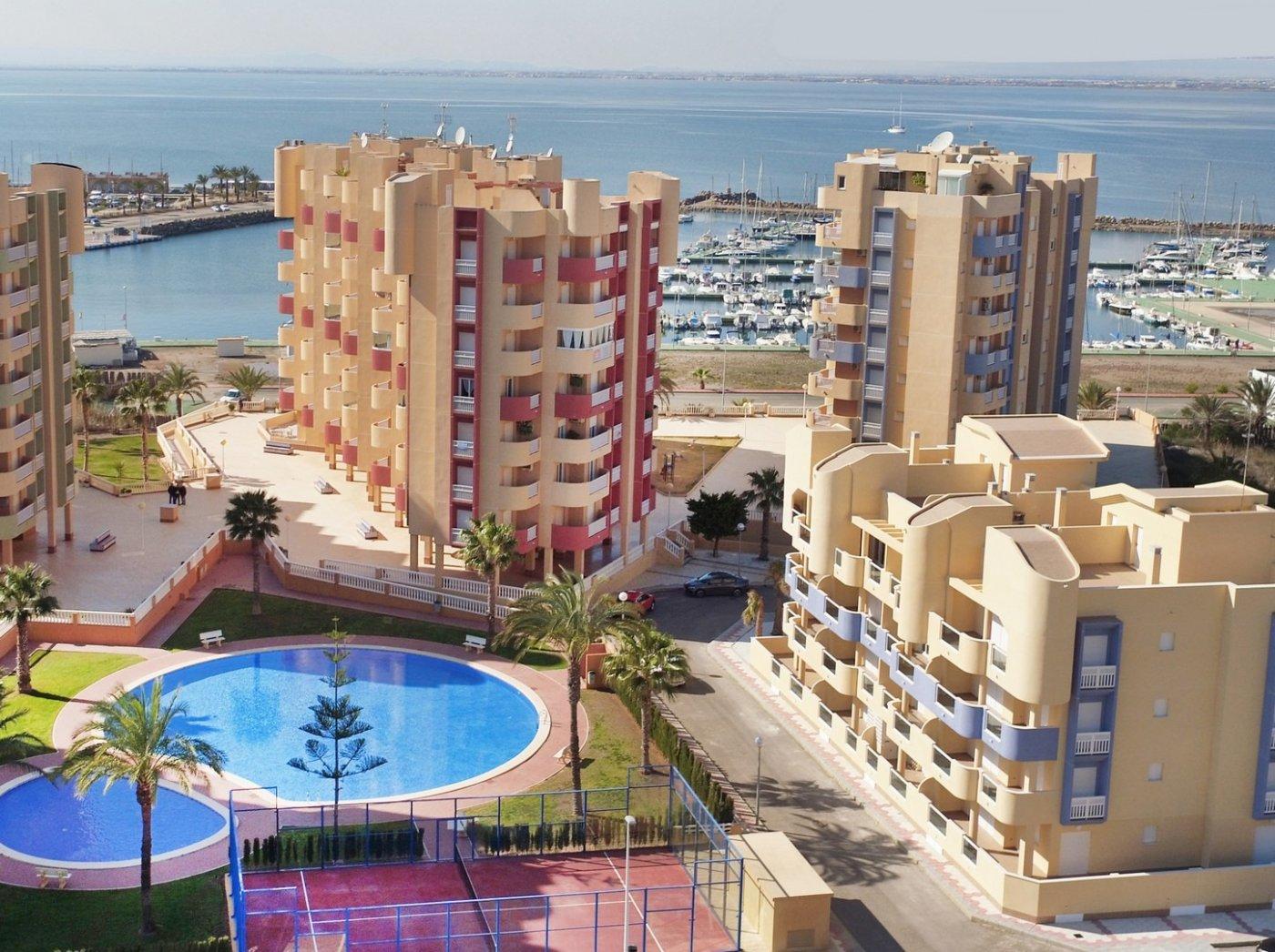For sale of apartment in La Manga del Mar Menor