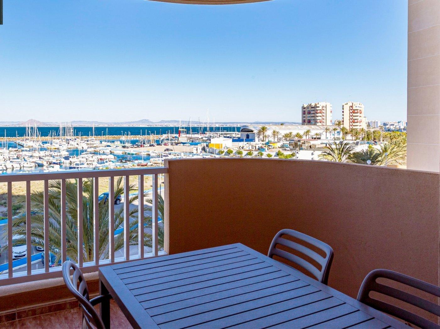 For sale of apartment in La Manga del Mar Menor