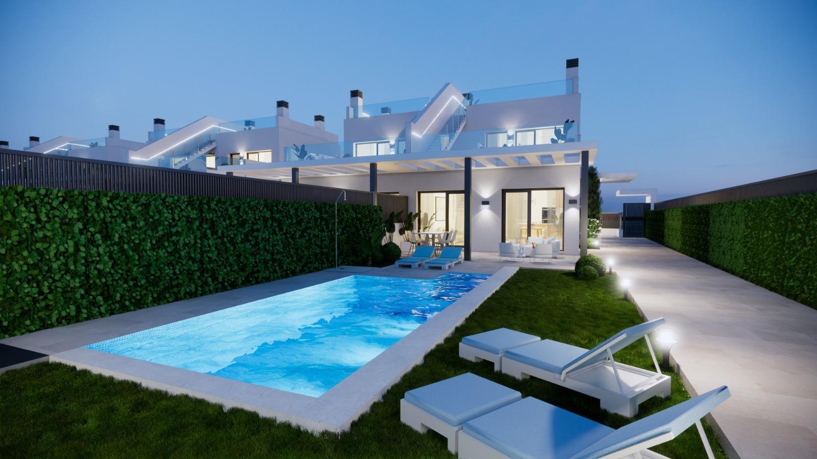 For sale of villa in Los Alcazares