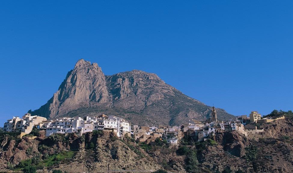 For sale of villa in Finestrat