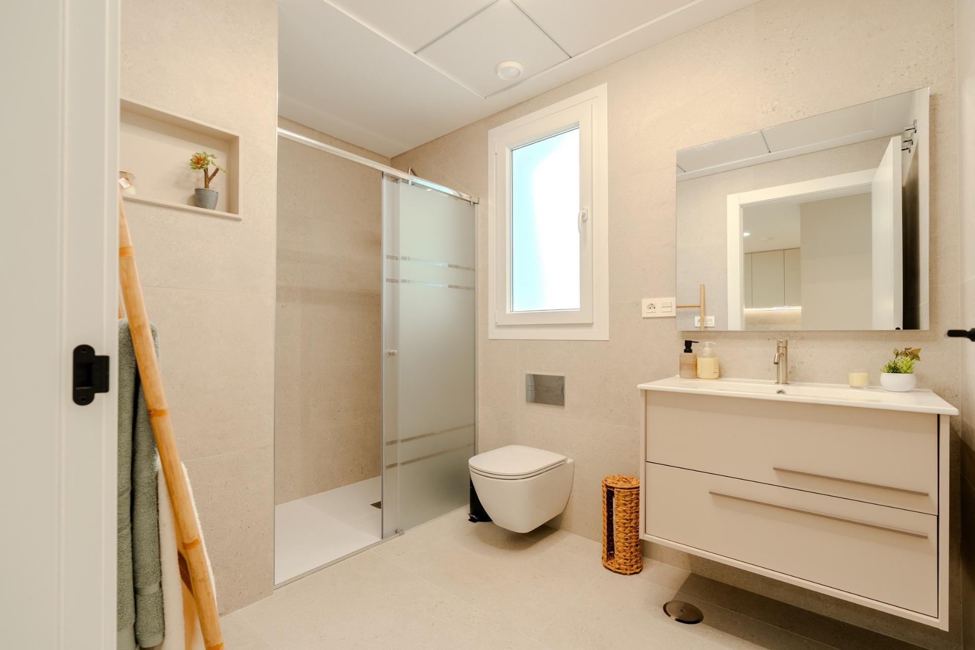 Venta de villa en Los Alcazares