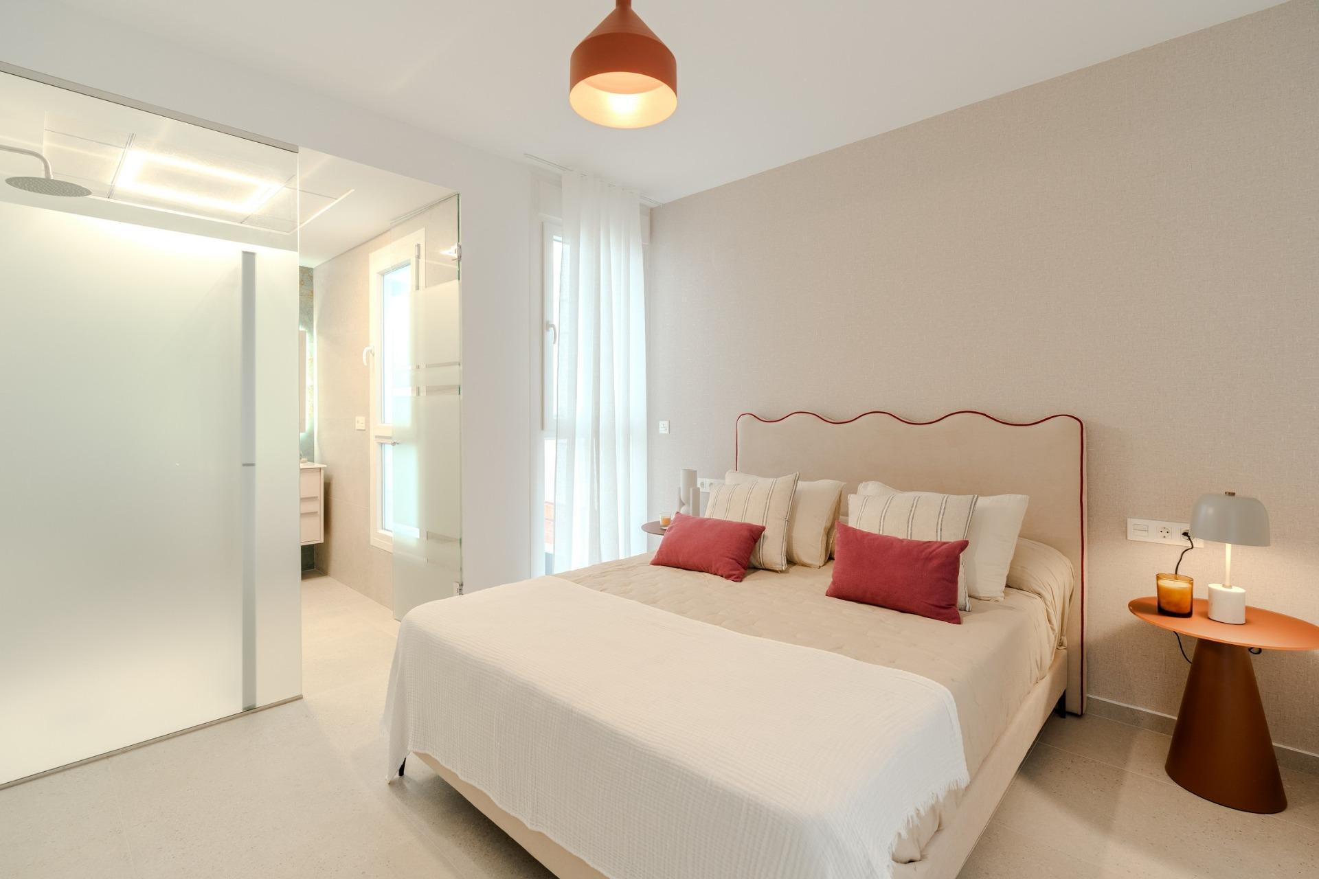 Venta de villa en Los Alcazares