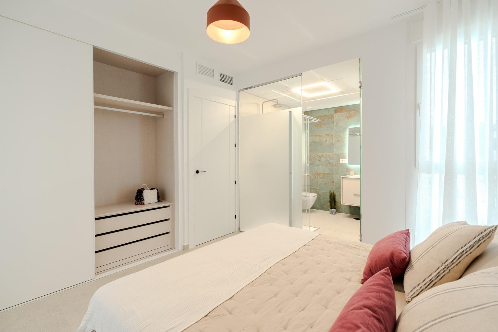 Venta de villa en Los Alcazares