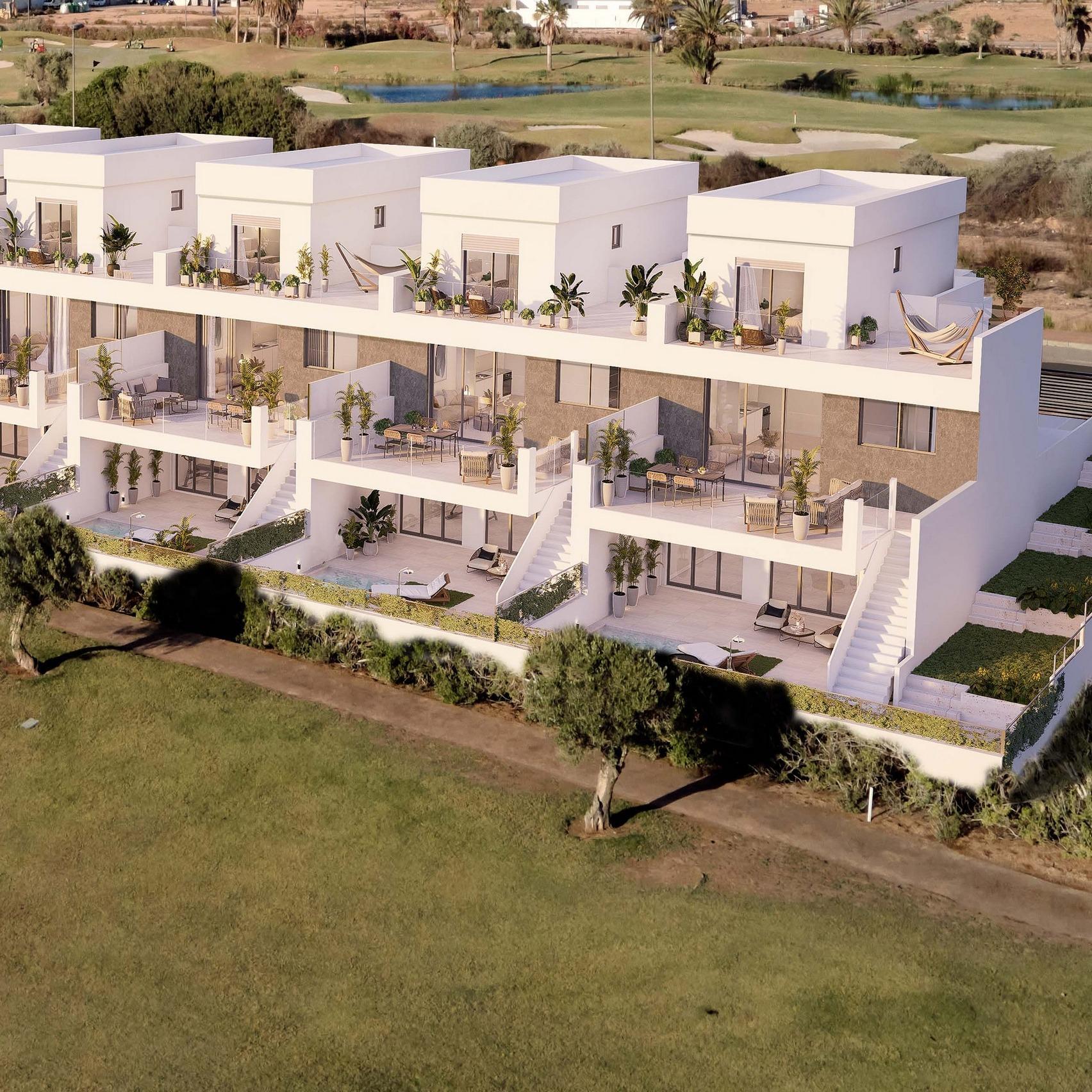 For sale of villa in Los Alcazares