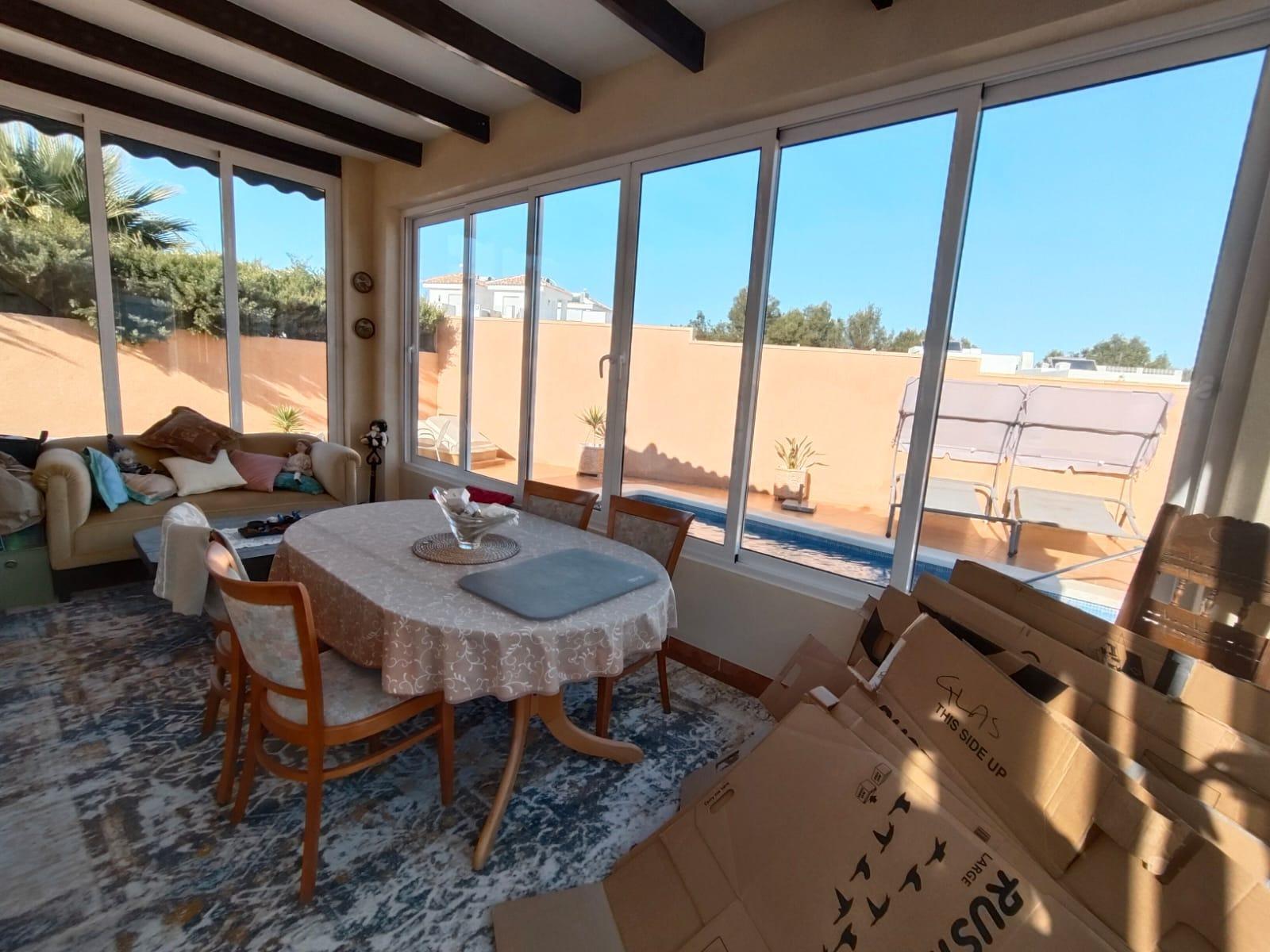 Venta de chalet en Orihuela Costa