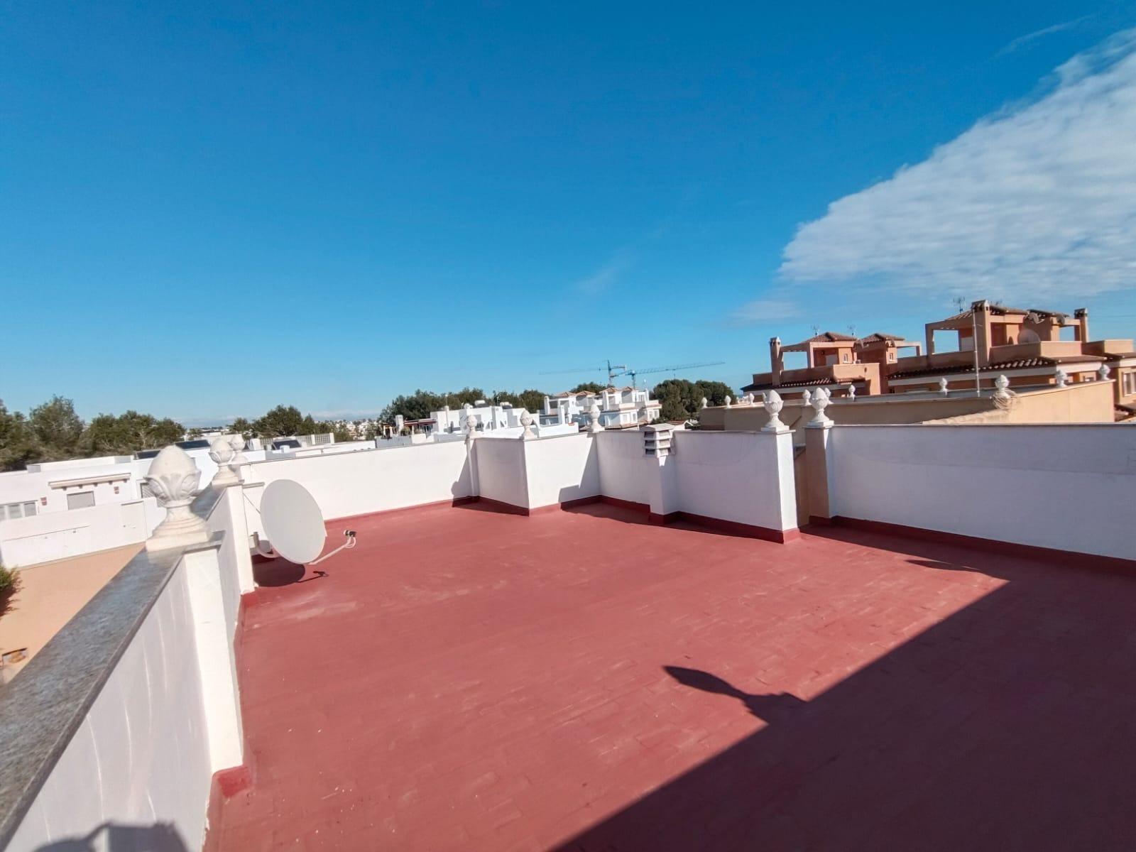 Venta de chalet en Orihuela Costa