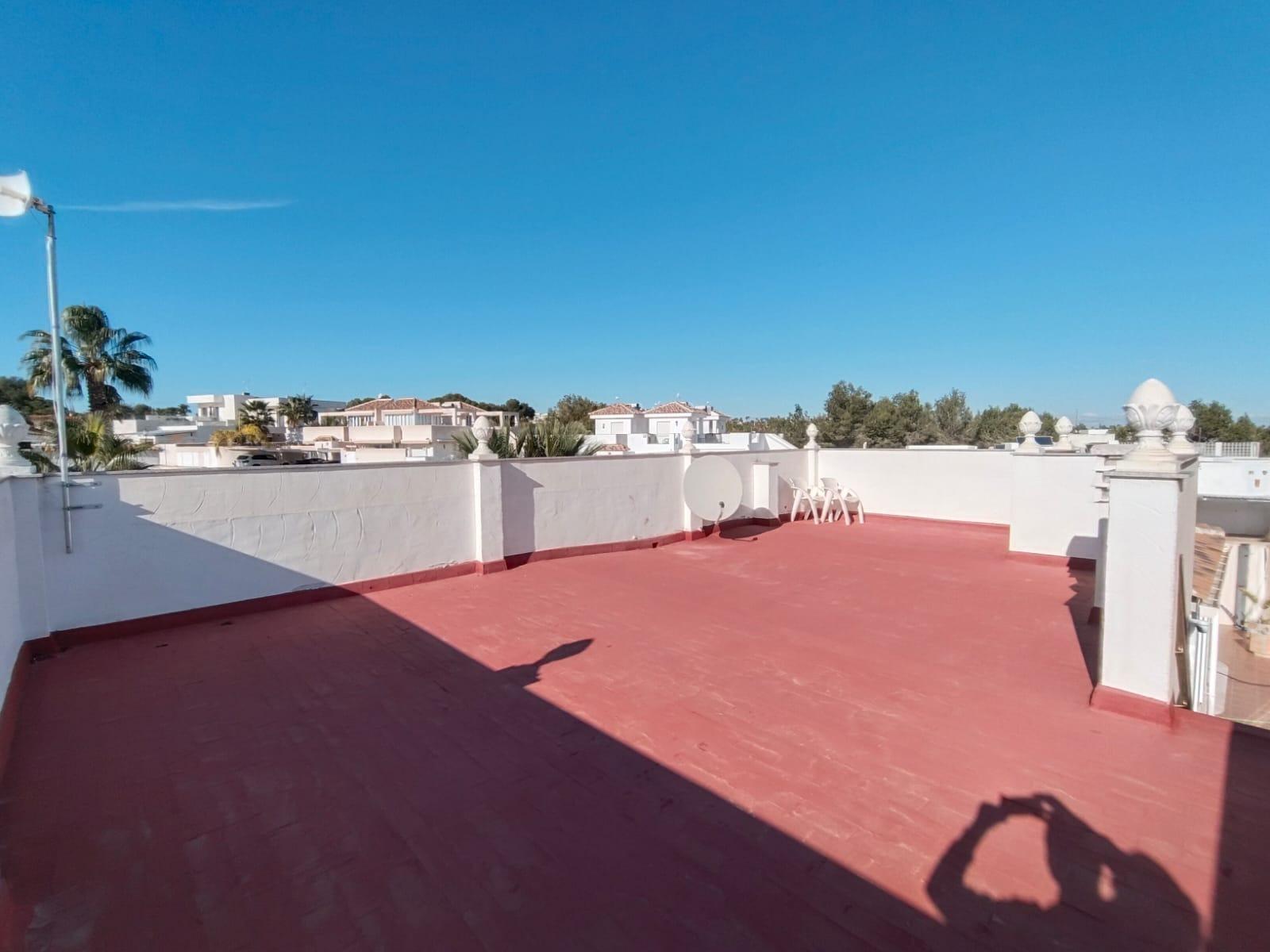 Venta de chalet en Orihuela Costa