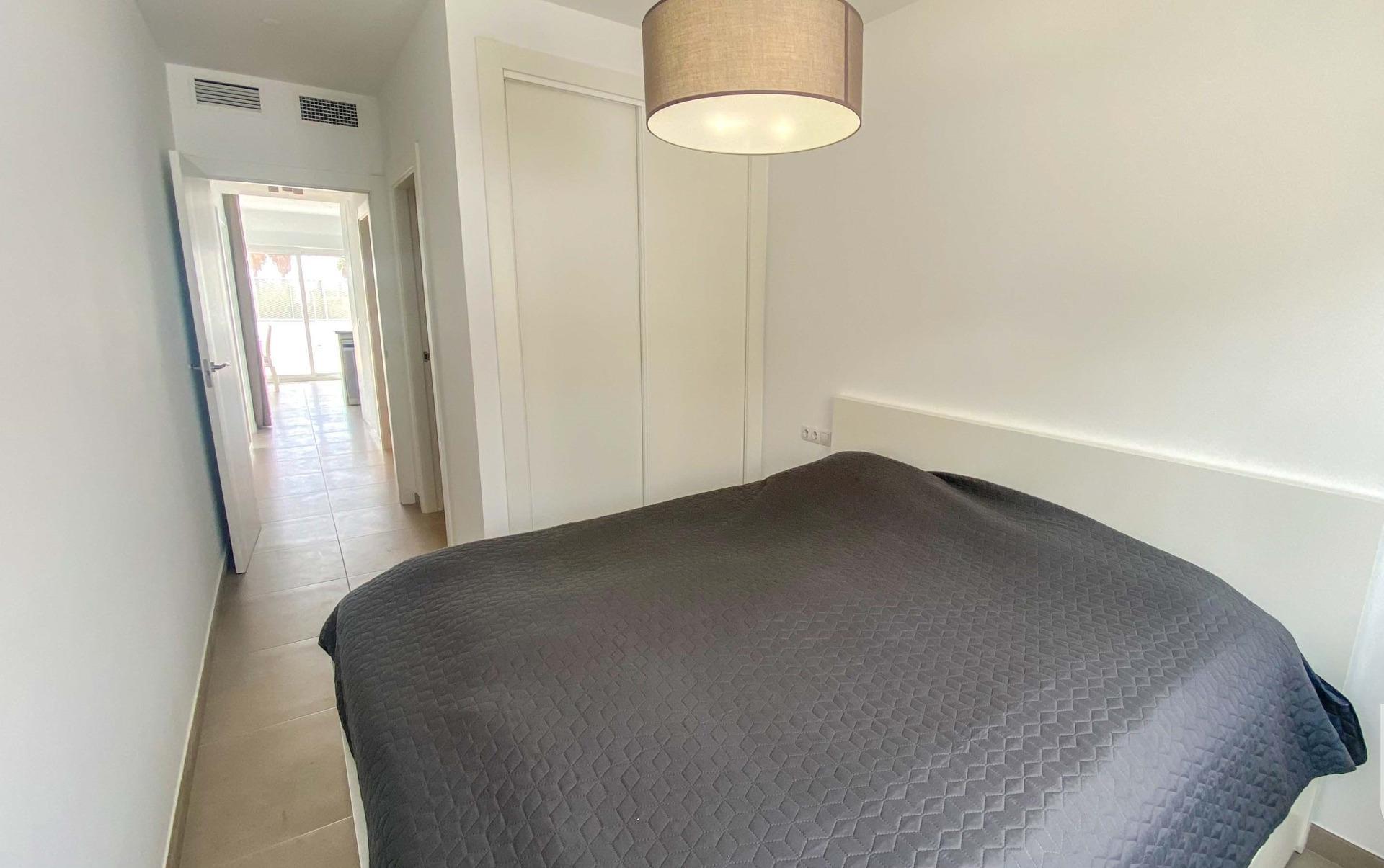 For sale of villa in Los Alcazares
