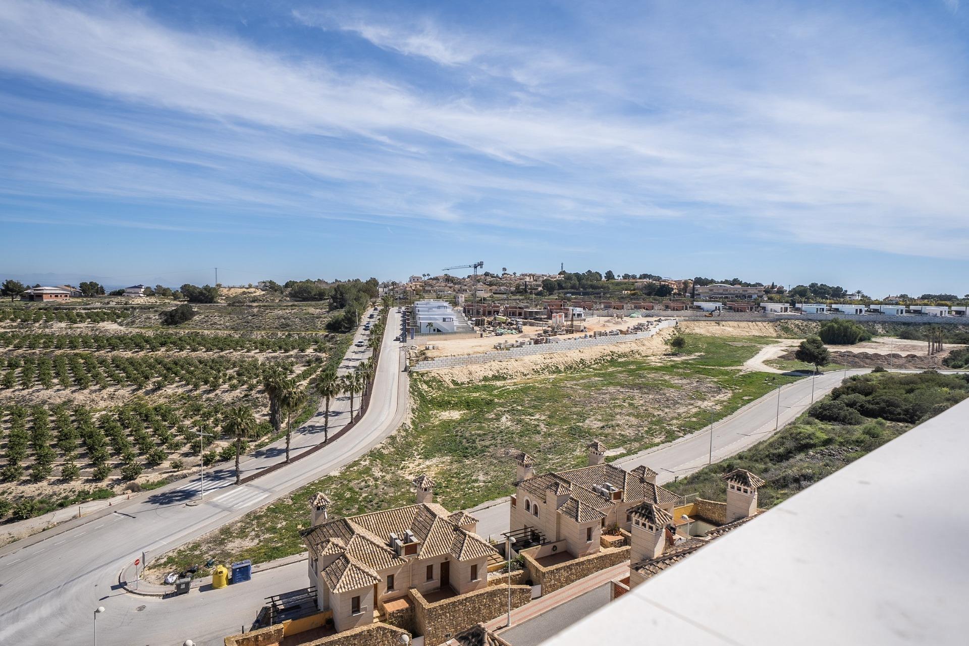 For sale of villa in Algorfa