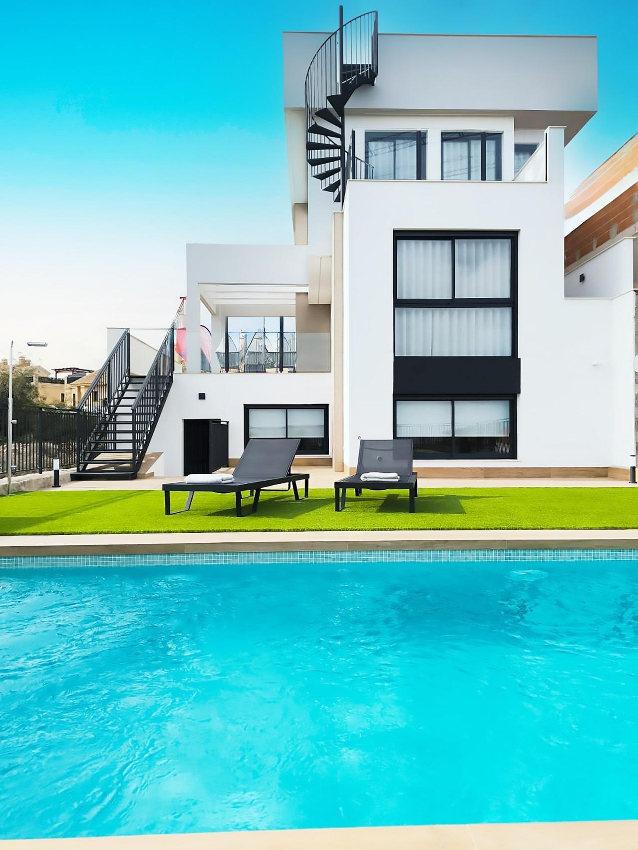 For sale of villa in Algorfa