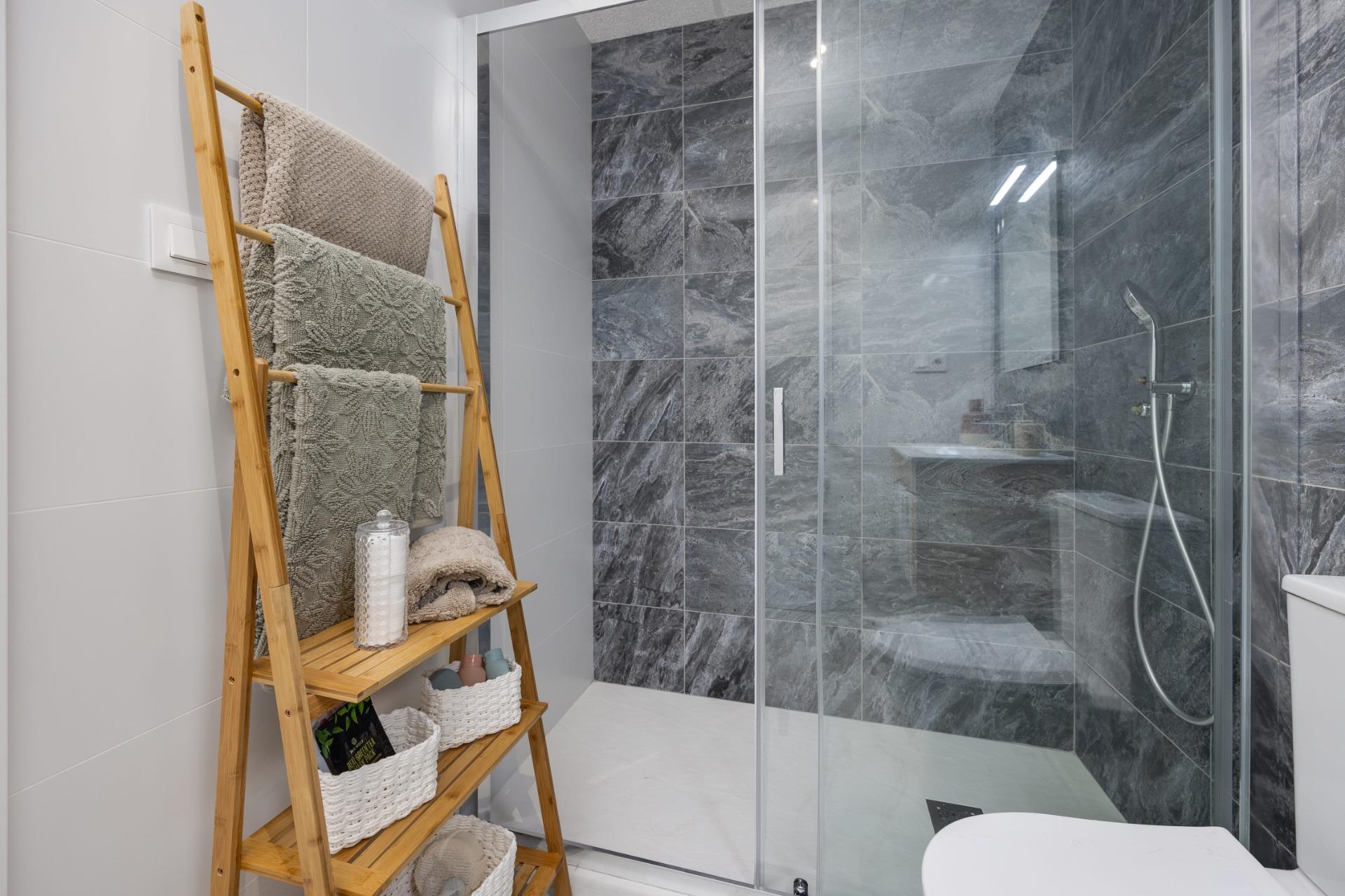 Venta de apartamento en San Miguel de Salinas