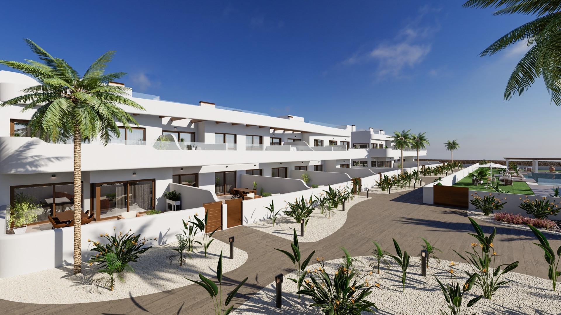 For sale of apartment in Los Alcazares