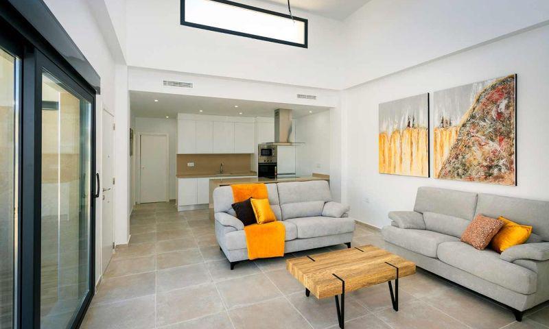 For sale of villa in Daya Nueva