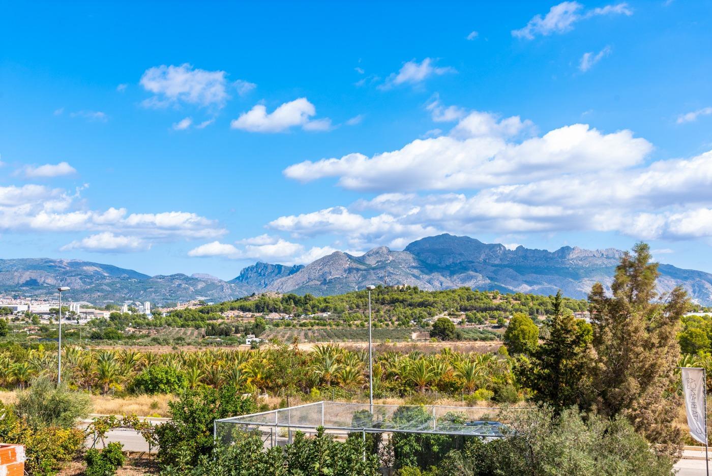 Venta de villa en Polop