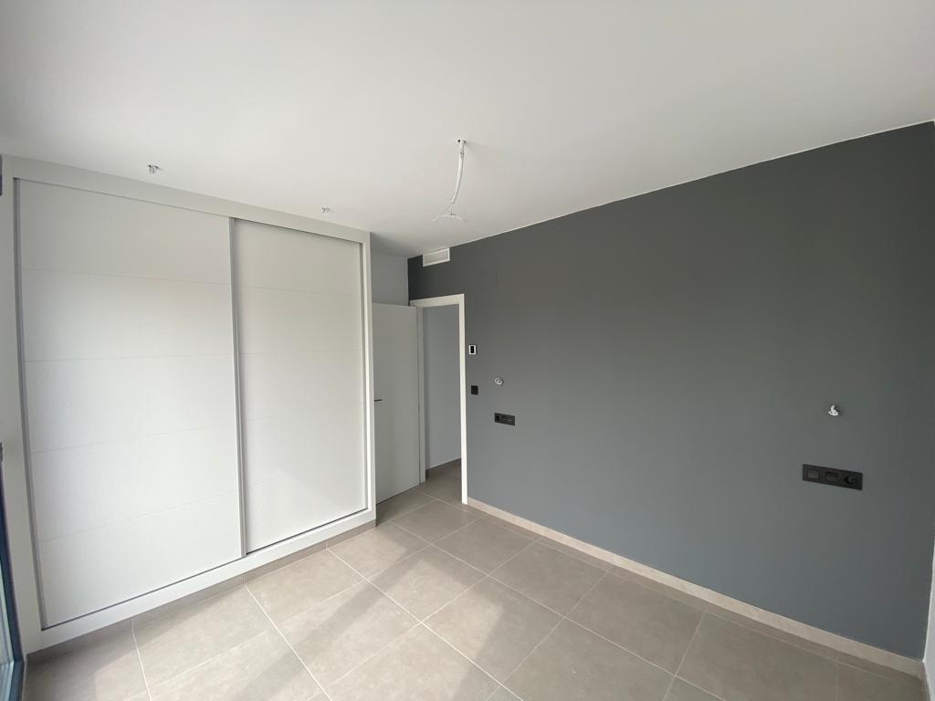 Venta de villa en Los Alcazares