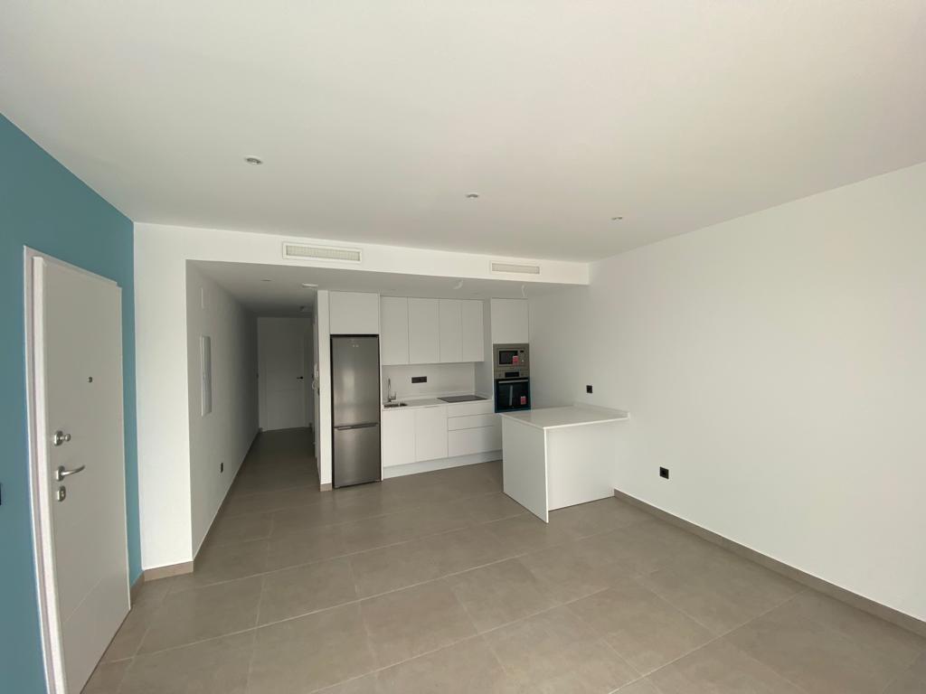 Venta de villa en Los Alcazares