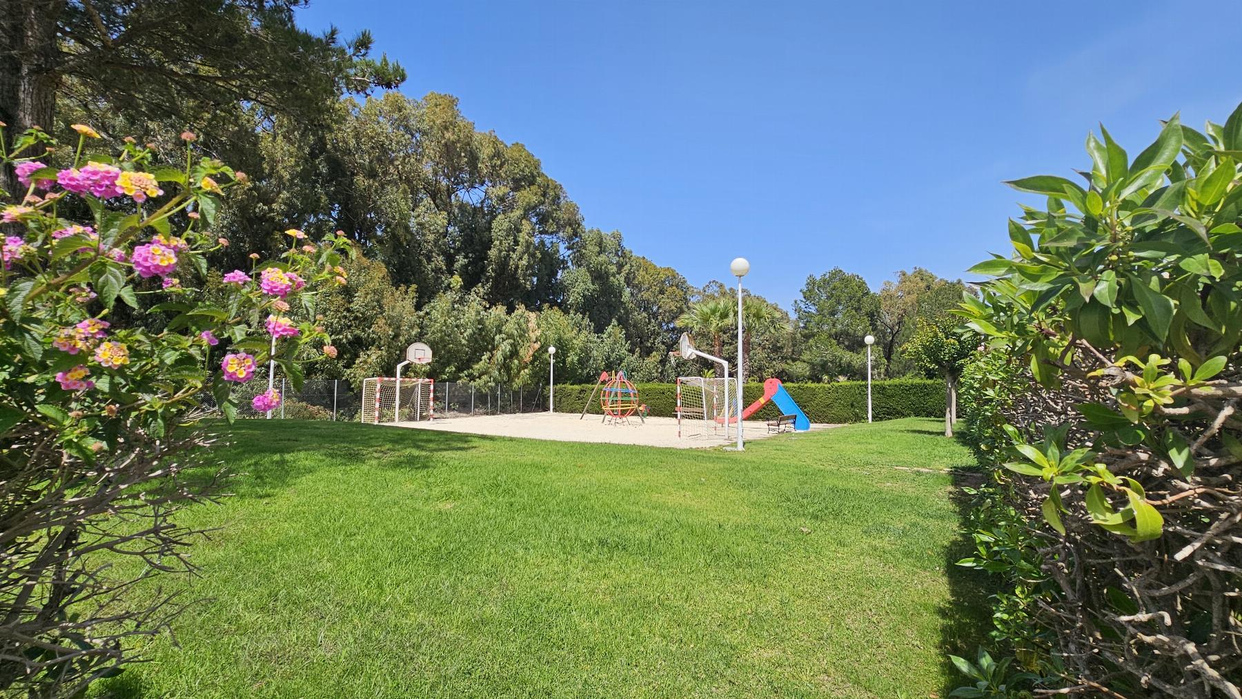 For sale of bungalow in Guardamar del Segura