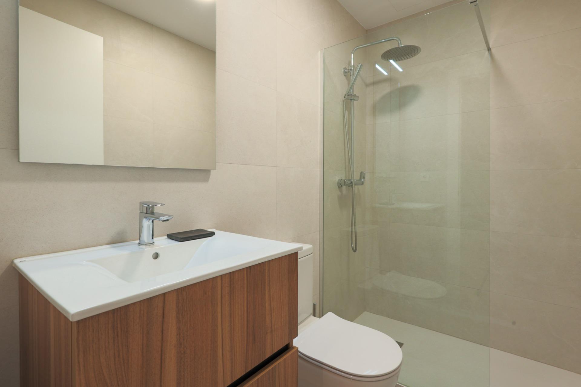 For sale of villa in Los Alcazares