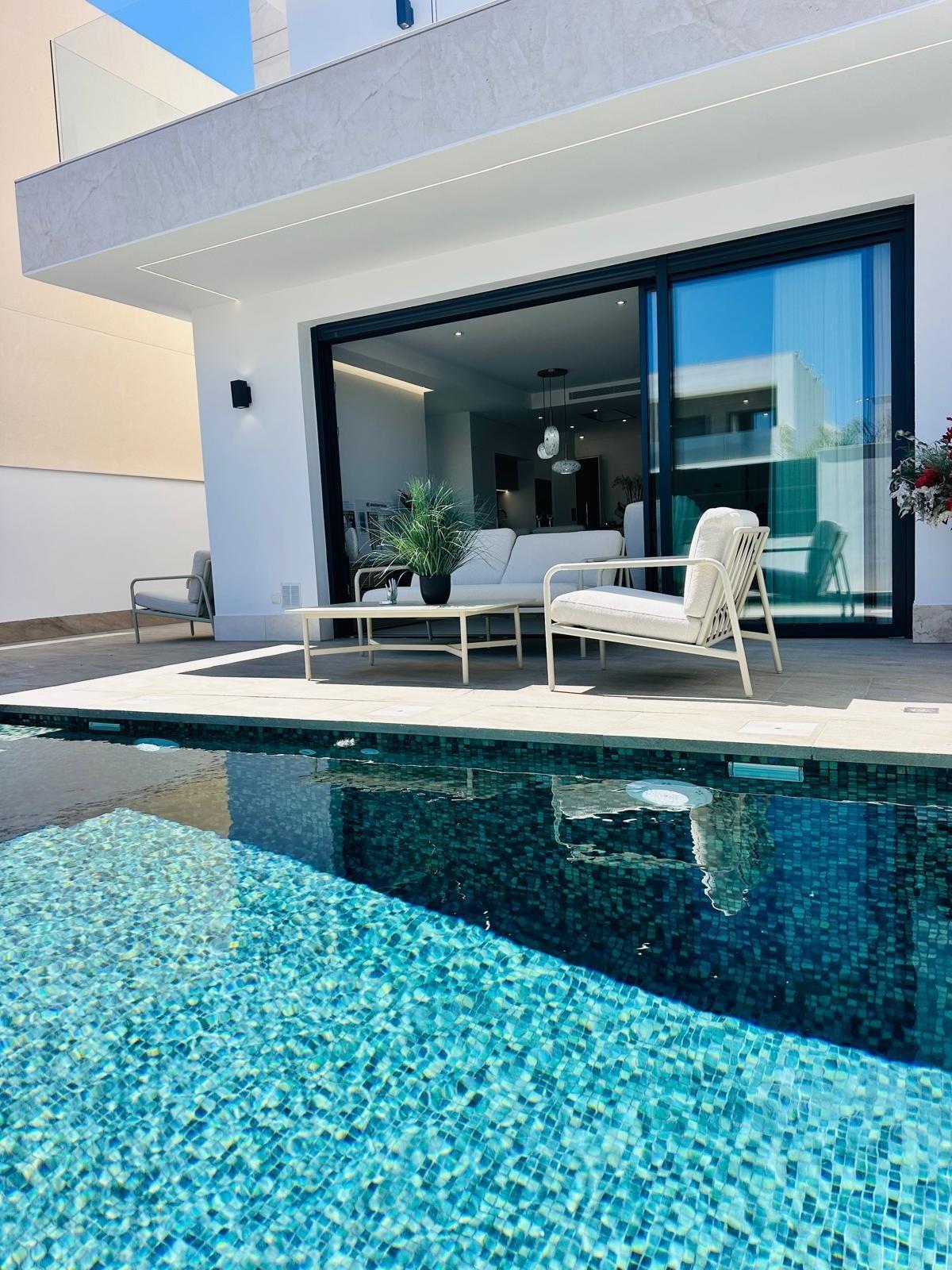 Venta de villa en San Pedro del Pinatar