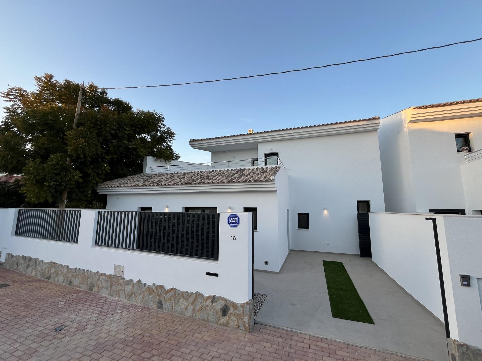Venta de villa en San Pedro del Pinatar