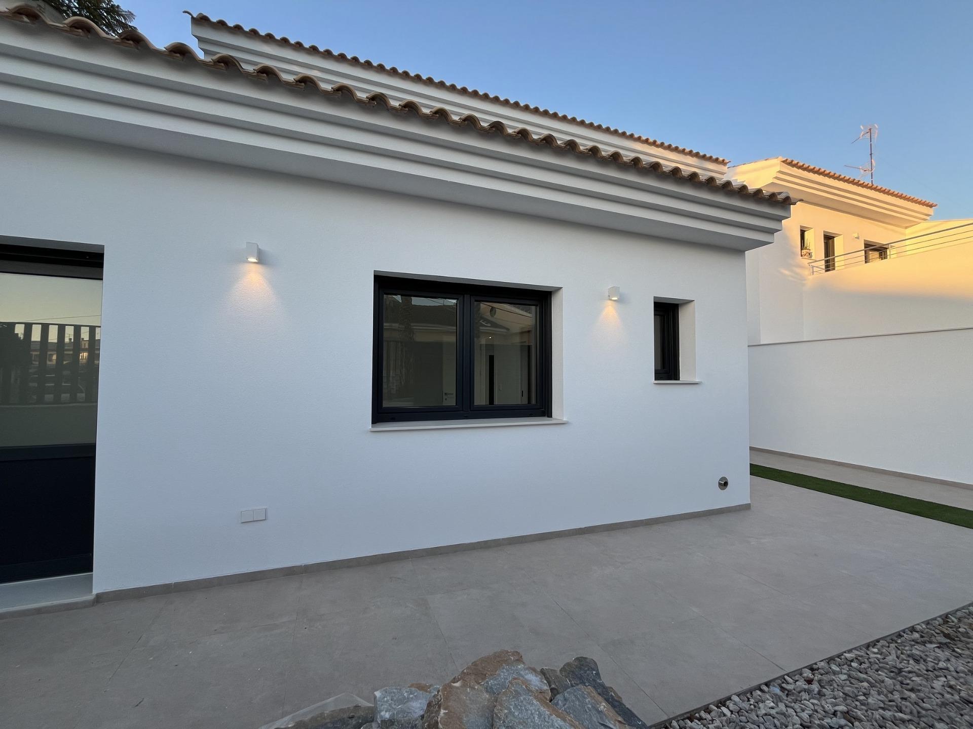 Venta de villa en San Pedro del Pinatar